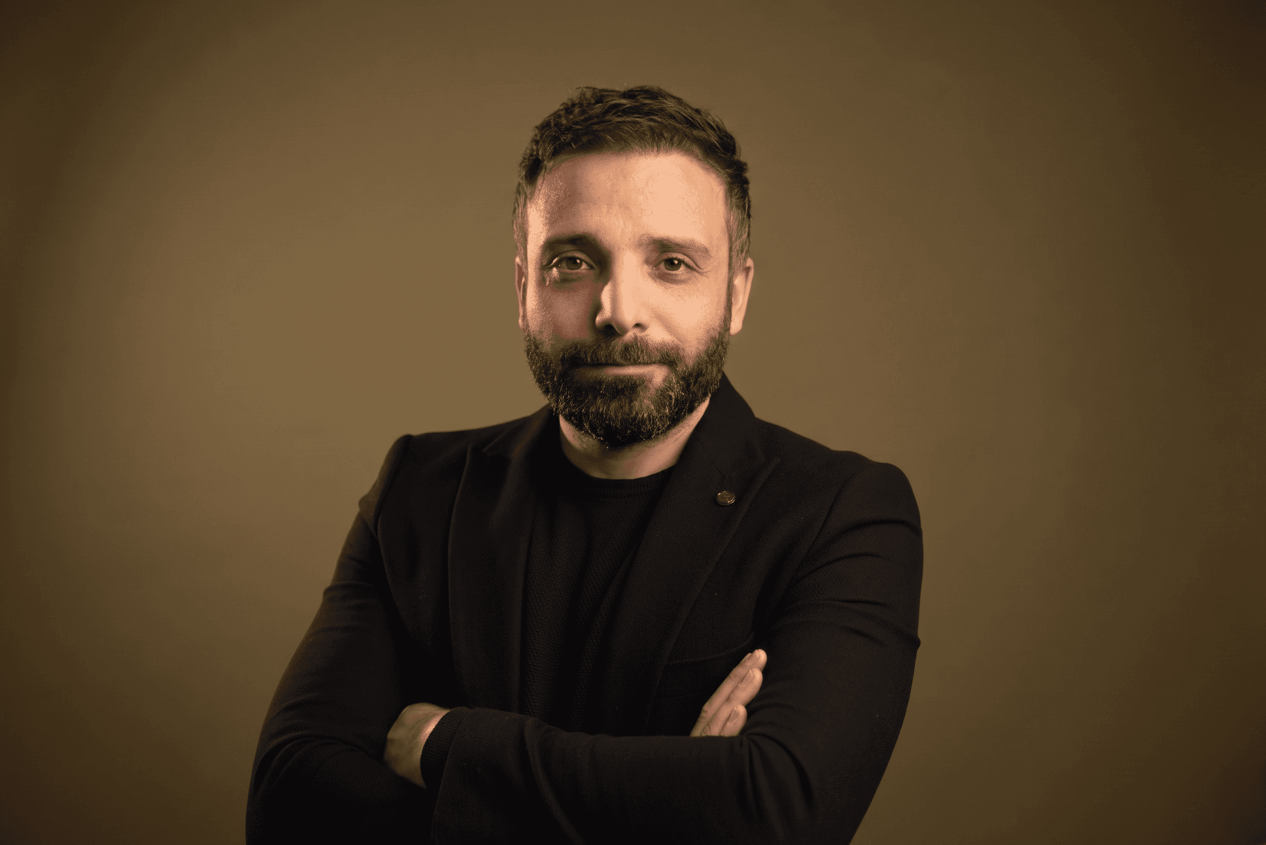 Alper Kara — Kurucu